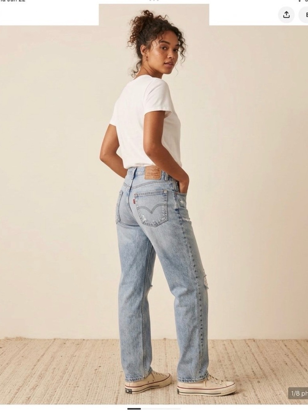 Levi's womens Light Wash Blue Relaxed Jeans